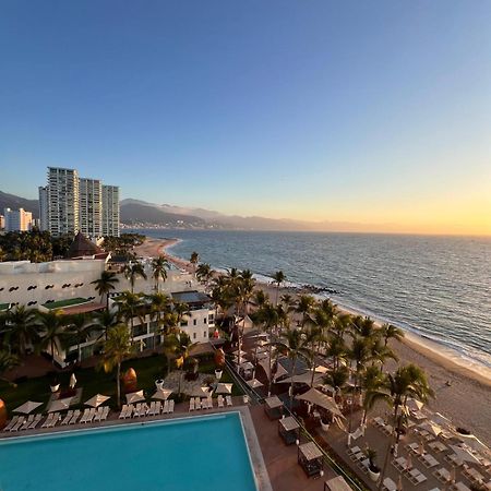 Icon Vallarta, Puerto Vallarta Bagian luar foto